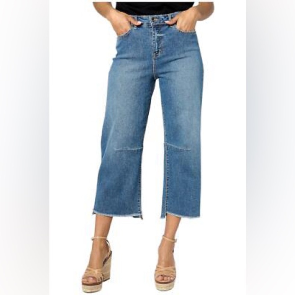 LOGO by Lori Goldstein Barrel Leg Crop Jeans